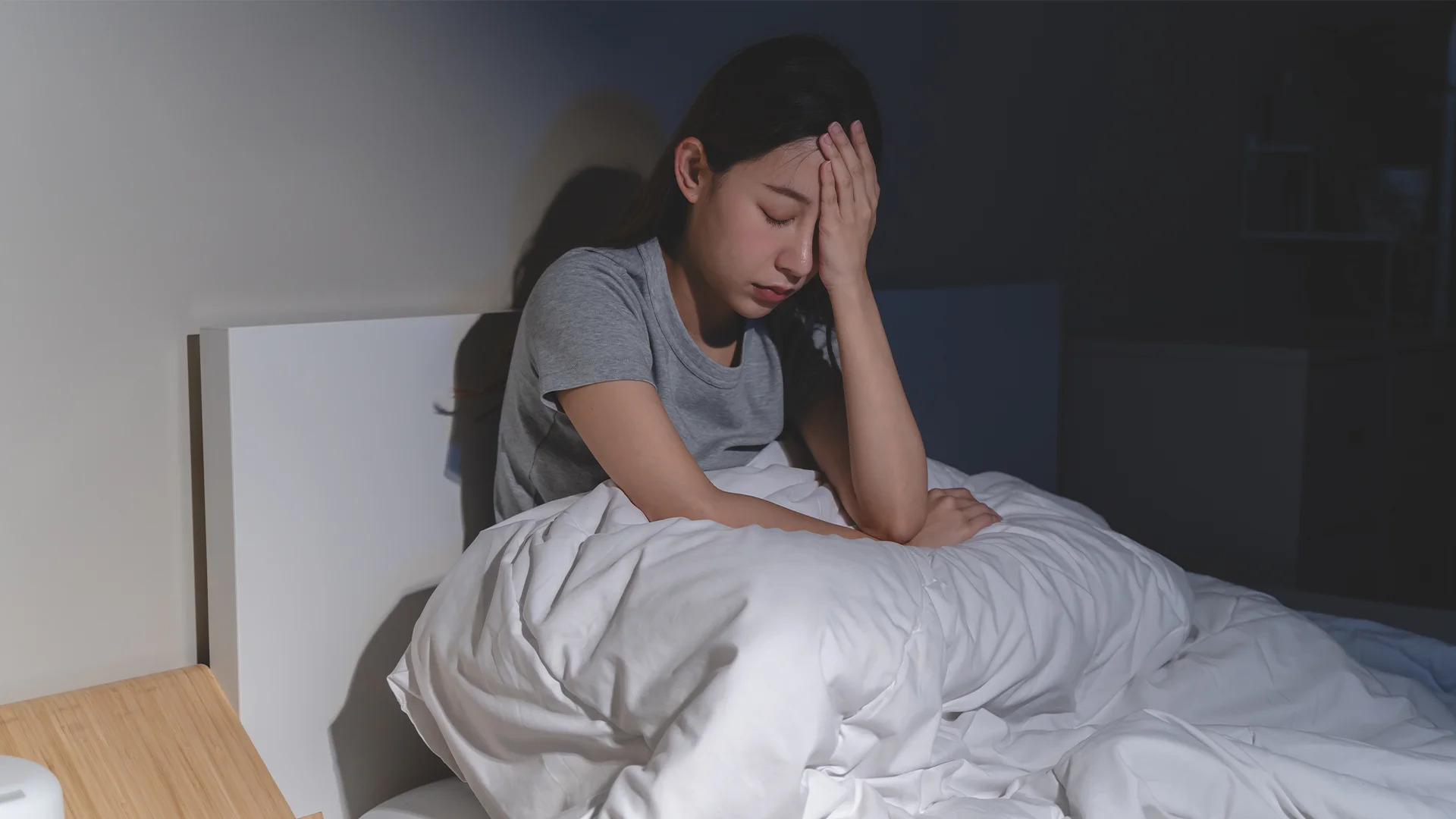 Nou studiu: Somnul neregulat, asociat cu riscuri cardiovasculare crescute