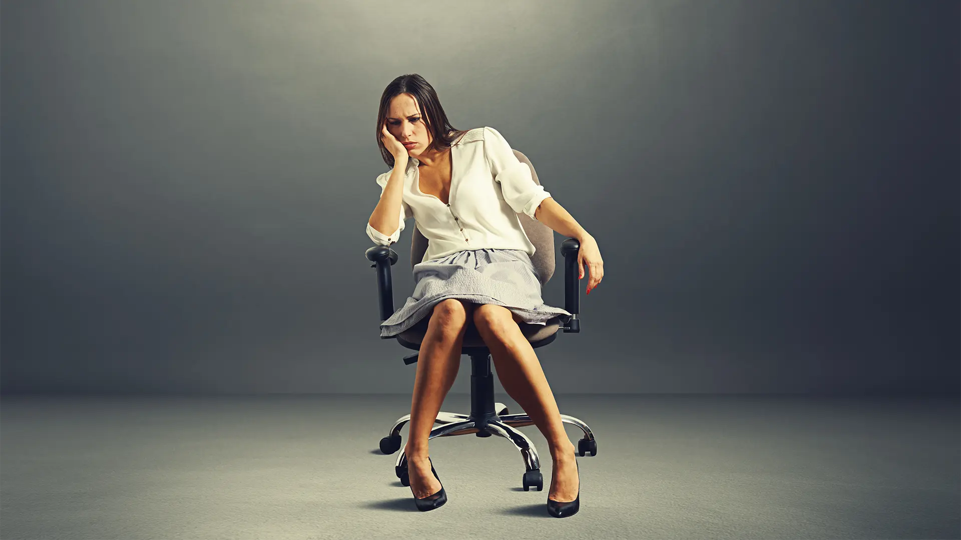 Statul prelungit la birou crește riscul de boli de inimă, chiar dacă faci exerciții fizice