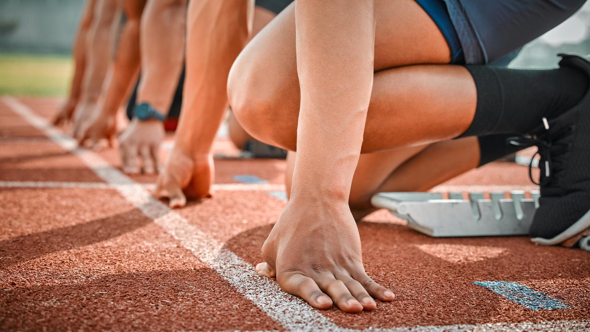 Genunchiul Alergătorului: Diferența dintre Sindromul Patelofemural și Sindromul de Bandă Iliotibială