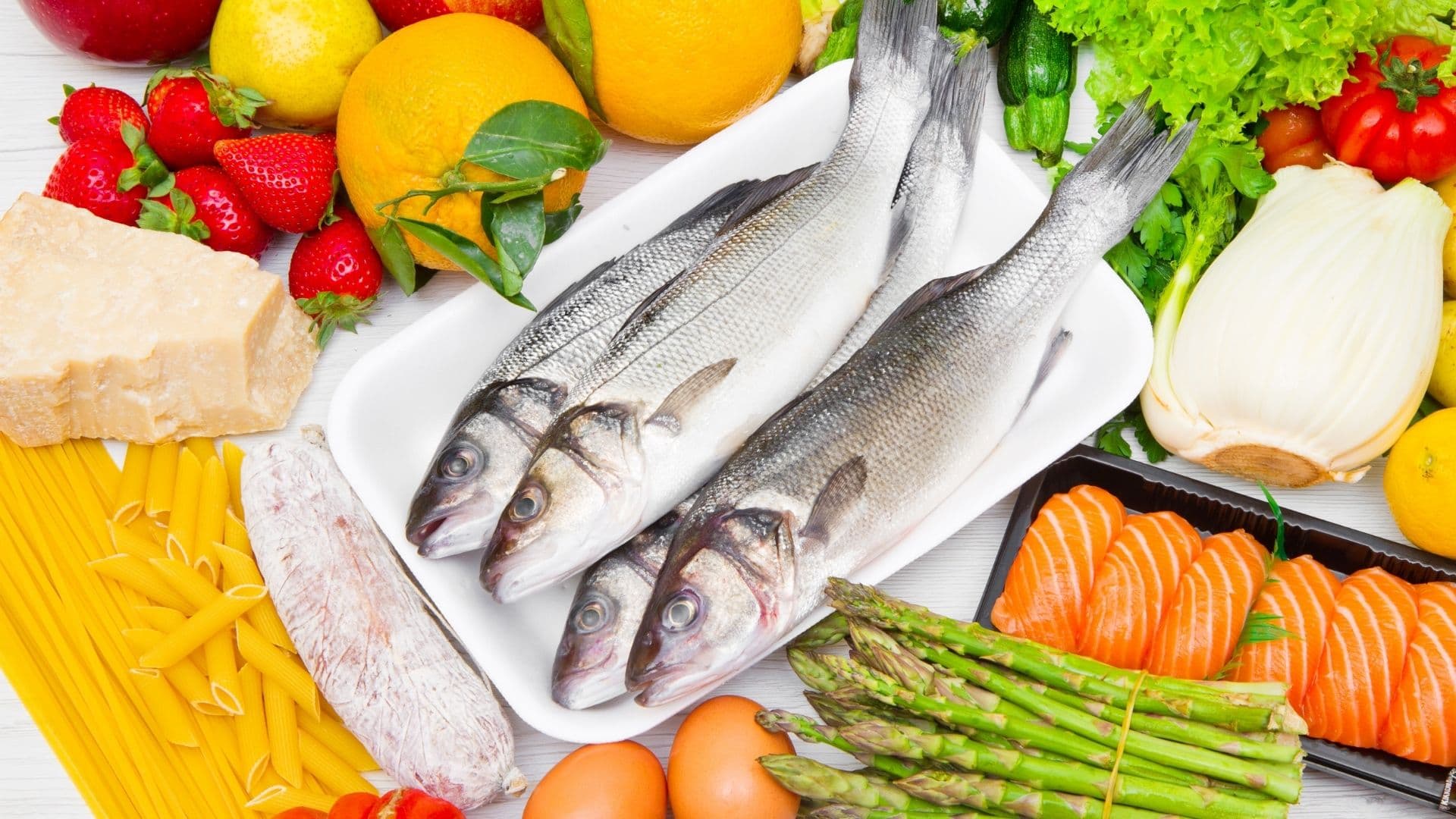 Dieta mediteraneană sau bazată pe plante poate reduce riscul de constipație odată cu înaintarea în vârstă