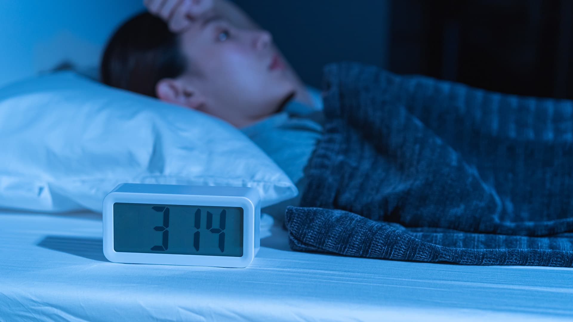 Schimbarea orei de primăvară îți poate afecta mintea și corpul mai mult decât îți dai seama