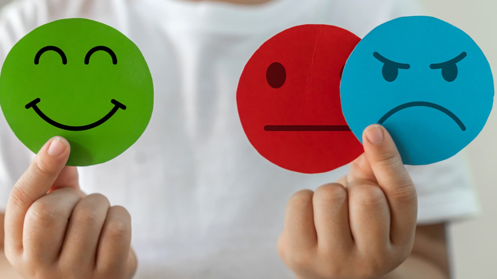 Cum îi putem ajuta pe copii și adolescenți să-și gestioneze emoțiile puternice