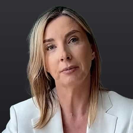Dr. Andreea Vochin